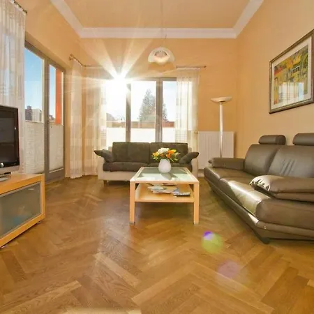 App 3 Apartman *